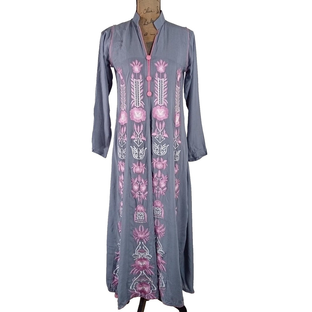 Mona Ally Designer Dress SMALL Gray‎ Pink Floral Embroider Salwar Kameez